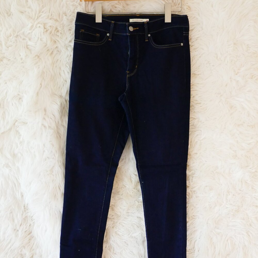 Levi's 311 Shaping Skinny Jean, size 29, tapered ankle